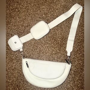 SONDRA ROBERTS SQUARED  White pebbled leather crossbody bag!